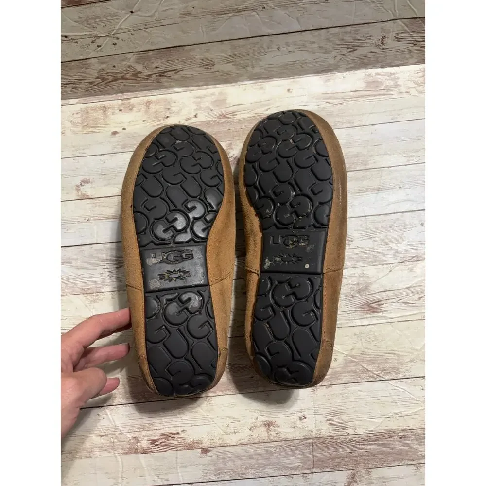 UGG Ascot Suede Slippers Men's Size 11 Sheepskin Slip-On Chestnut Comfy Cozy